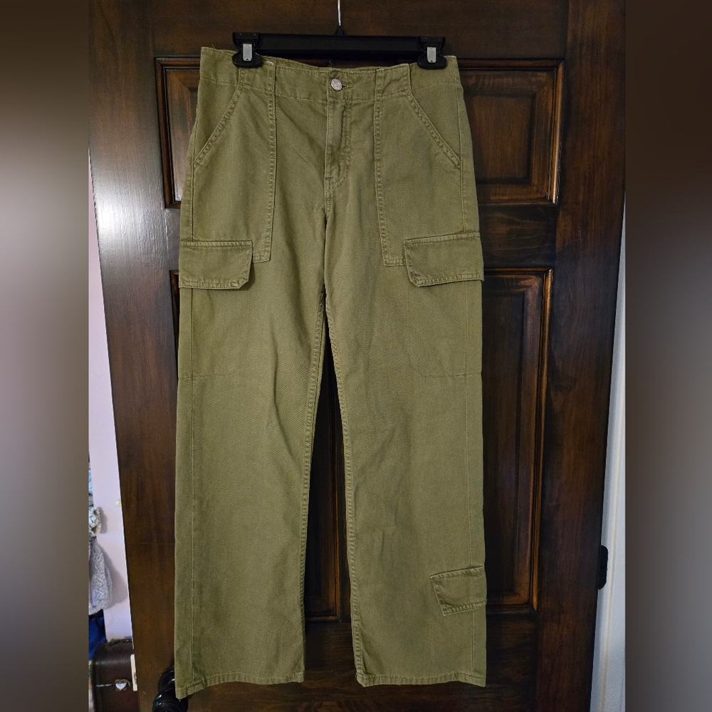Zara Women's Cargo Ankle Pants, Olive Green